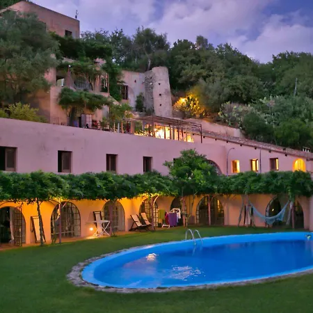 Mansion In Capo Vaticano By The Sea بيت للعطل ريكادي