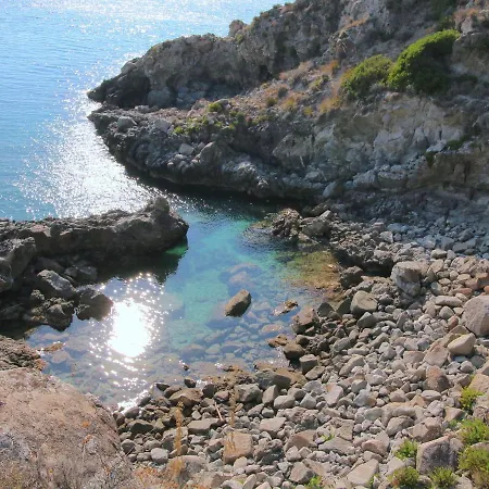 Mansion In Capo Vaticano By The Sea